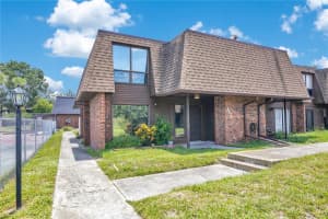 1836 N Crystal Lake Dr #112, LAKELAND