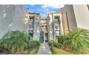 506 Sweet Bay Cir #506, WINTER HAVEN
