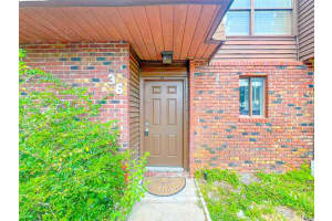 1836 N Crystal Lake Dr #36, LAKELAND