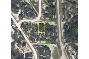 105 Colebrook Ave, LAKE PLACID