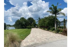 706 Meandering Way, POLK CITY