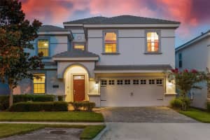 1513 Flange Dr, DAVENPORT