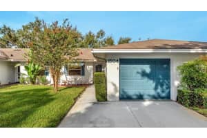 1504 Oakview Cir Se, WINTER HAVEN