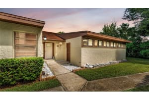 1880 N Crystal Lake Dr #60, LAKELAND