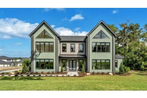 2716 Delphi Hills Way, LAKELAND