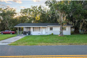 207 Moss Rd W, AUBURNDALE
