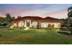 237 Mclean Pt, WINTER HAVEN