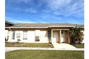 3013 Club Cir, LAKESHORE