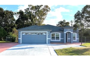 326 Fox Lake Dr, LAKELAND