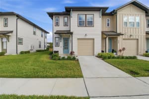 631 Longboat Dr, DAVENPORT