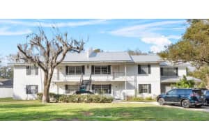 740 E Pearl St #c, BARTOW