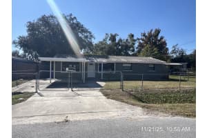 1304 Mayflower Dr, LAKELAND