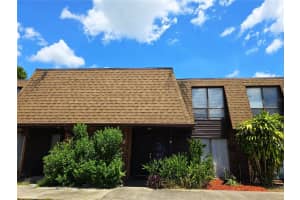 1836 N Crystal Lake Dr, LAKELAND