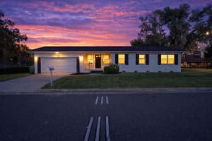 1301 Evalyn Dr Se, WINTER HAVEN