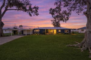 1000 Biltmore Dr Nw, WINTER HAVEN