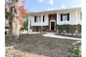 2318 Cheshire Pl, LAKELAND