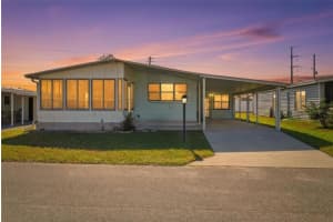 6644 Princeton Dr Ne, WINTER HAVEN