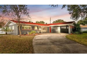 1232 Greenview Dr, LAKELAND