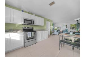 525 Conway Rd #100, ORLANDO