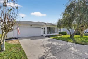 1915 Birchwood Loop, LAKELAND