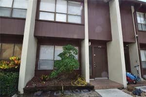 450 Market Sq E #450, LAKELAND