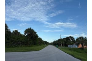 398 Sycamore St, PORT CHARLOTTE