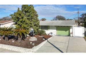 1646 Cockleshell Dr, HOLIDAY