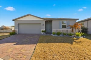 1015 Kobuk St, HAINES CITY