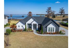 5264 Riverlake Dr, BARTOW