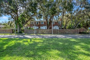 155 Lake Morton Dr #1, LAKELAND