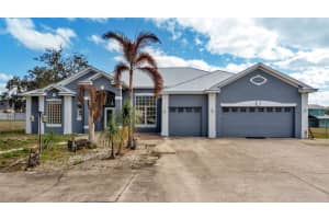 2664 Country Club Rd N, WINTER HAVEN 2664 Country Club Rd N, WINTER HAVEN