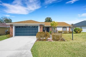 7797 Canterbury Cir, LAKELAND