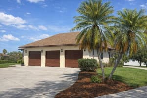 513 Bar Dr, POINCIANA