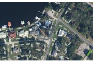 1018 Jonquil St, LAKE PLACID