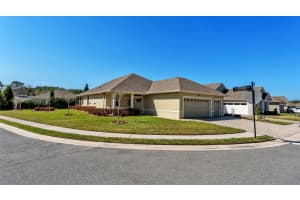 7766 Lake James Blvd, LAKELAND