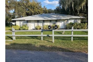 734 Shakespeare Dr, LAKELAND