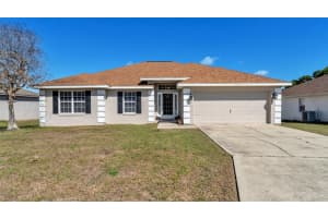 7755 Canterbury Cir, LAKELAND