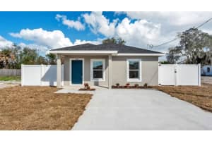 2438 4th St Ne, WINTER HAVEN