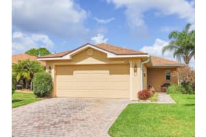 4432 Turnberry Ln, LAKE WALES