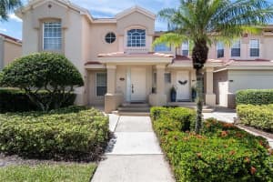 447 Enclave Pl #447, LAKELAND