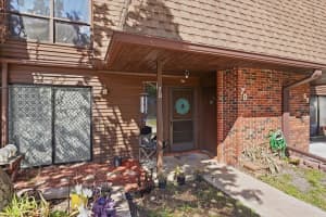 1836 N Crystal Lake Dr #70, LAKELAND