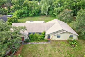 1845 Hallam Dr, LAKELAND