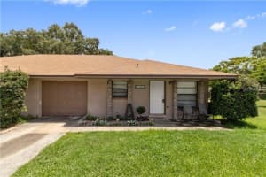 709 Mikasuki Dr, LAKELAND