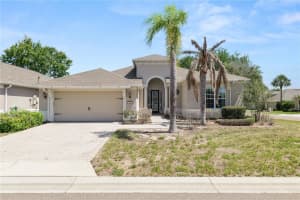 500 Arena Dr, DAVENPORT 500 Arena Dr, DAVENPORT