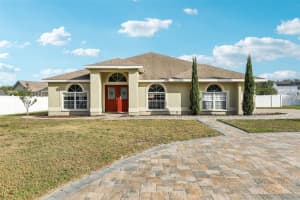 1210 Waterford Dr, LAKELAND