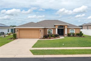 3742 Fieldstone Cir, WINTER HAVEN