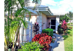 338 Cerromar Way N #4, VENICE