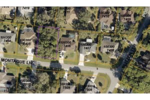 Montague Ln, NORTH PORT