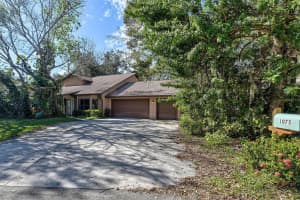 1075 Greystone Ln, SARASOTA