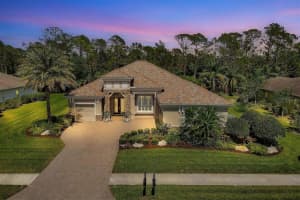 19688 Cobblestone Cir, VENICE